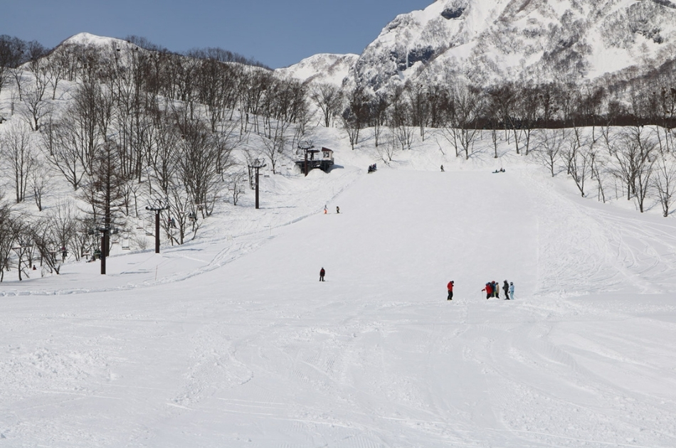 日本妙高-赤倉溫泉滑雪場
