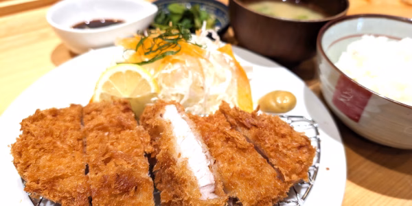 食堂しばた